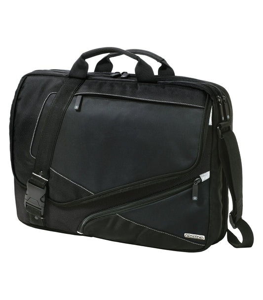 OGIO® VOYAGER MESSENGER. 15.6L